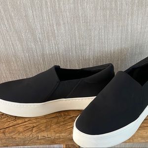 Vince Warren Platform Sneaker